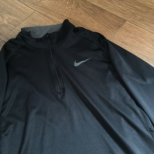 Nike Half-Zip